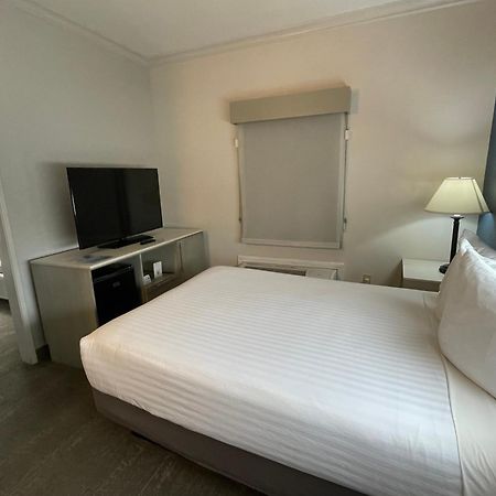 Surestay Hotel By Best Western Санта-Моника Экстерьер фото