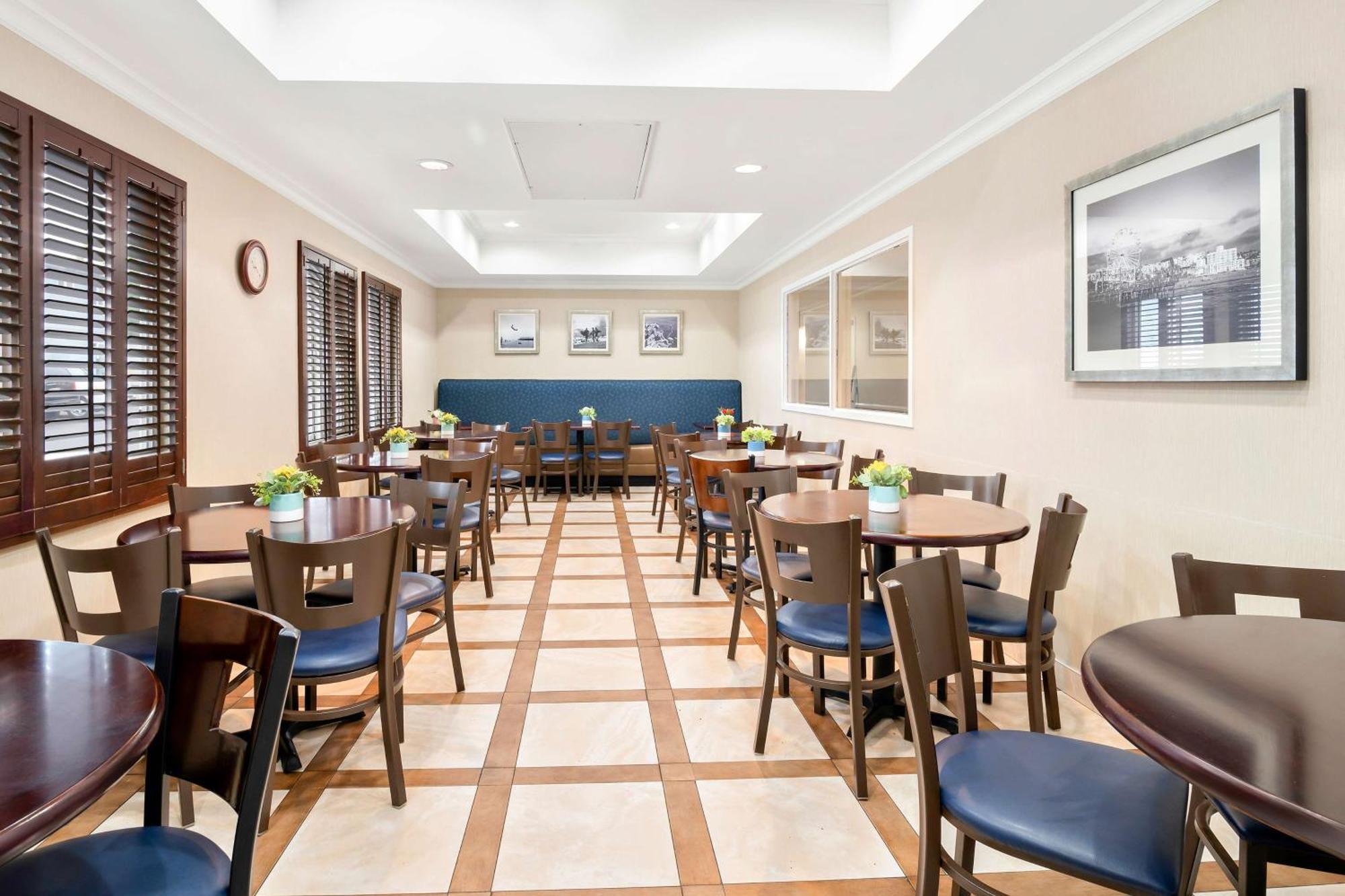 Surestay Hotel By Best Western Санта-Моника Экстерьер фото