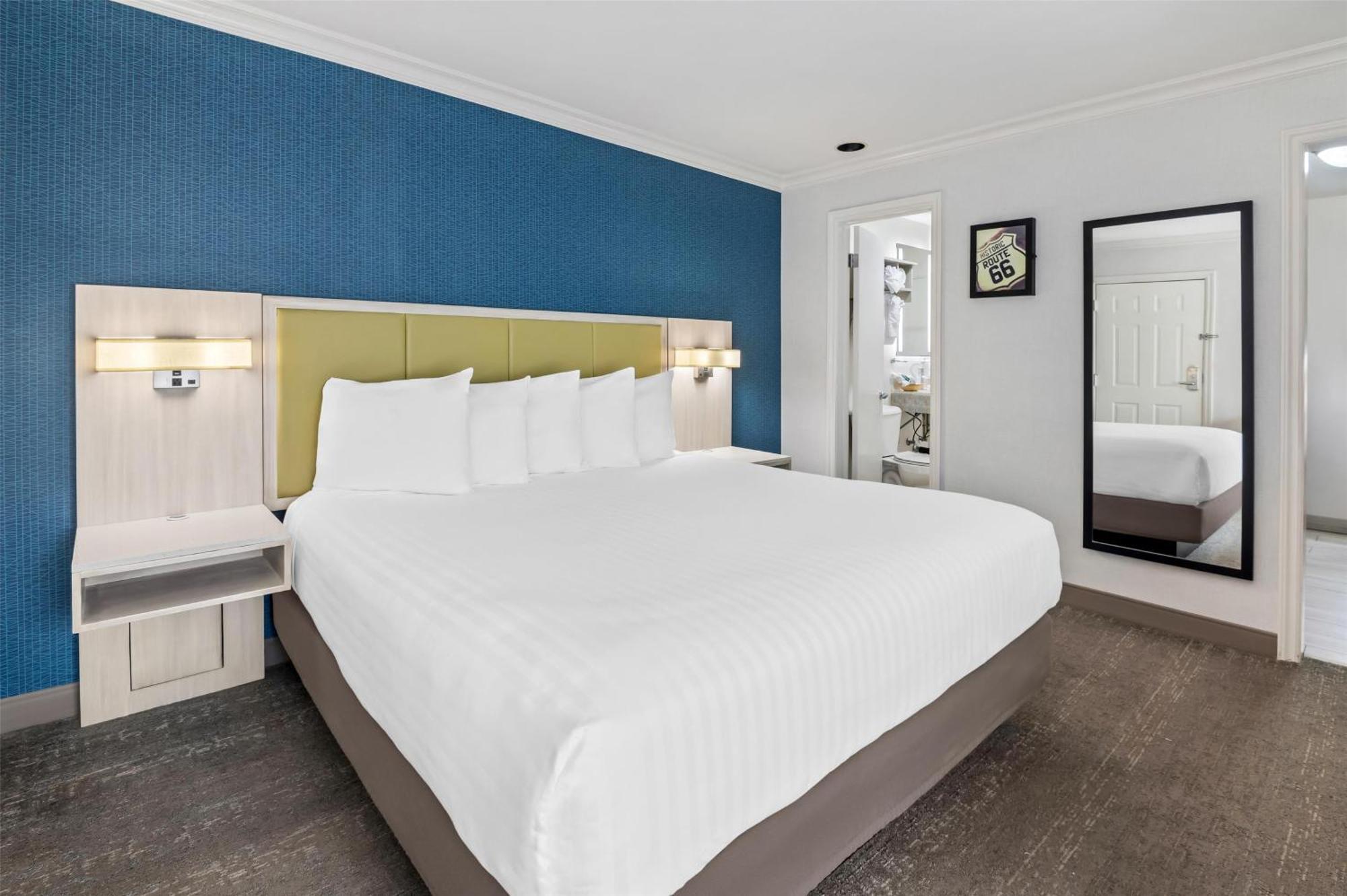 Surestay Hotel By Best Western Санта-Моника Экстерьер фото