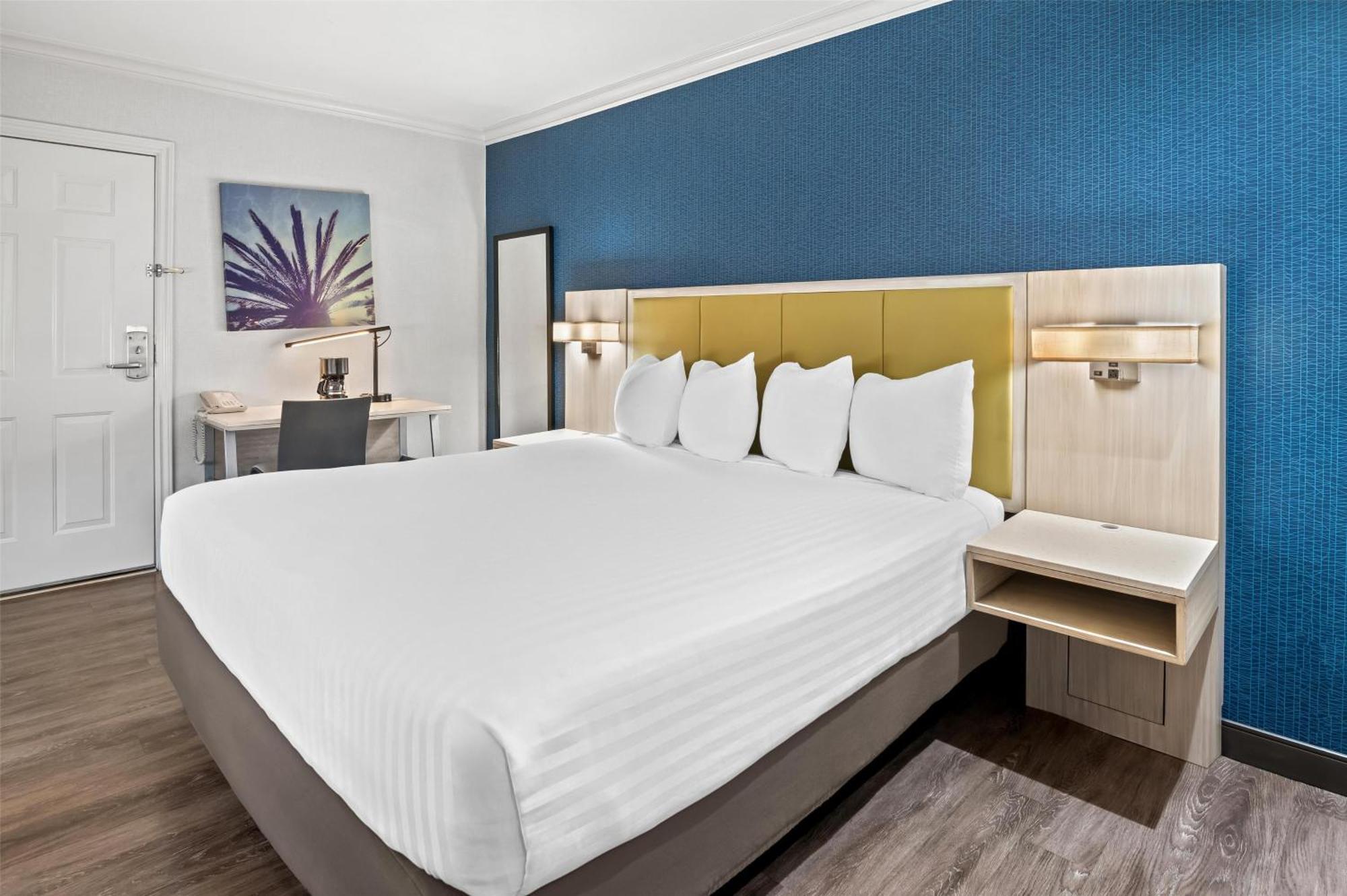 Surestay Hotel By Best Western Санта-Моника Экстерьер фото