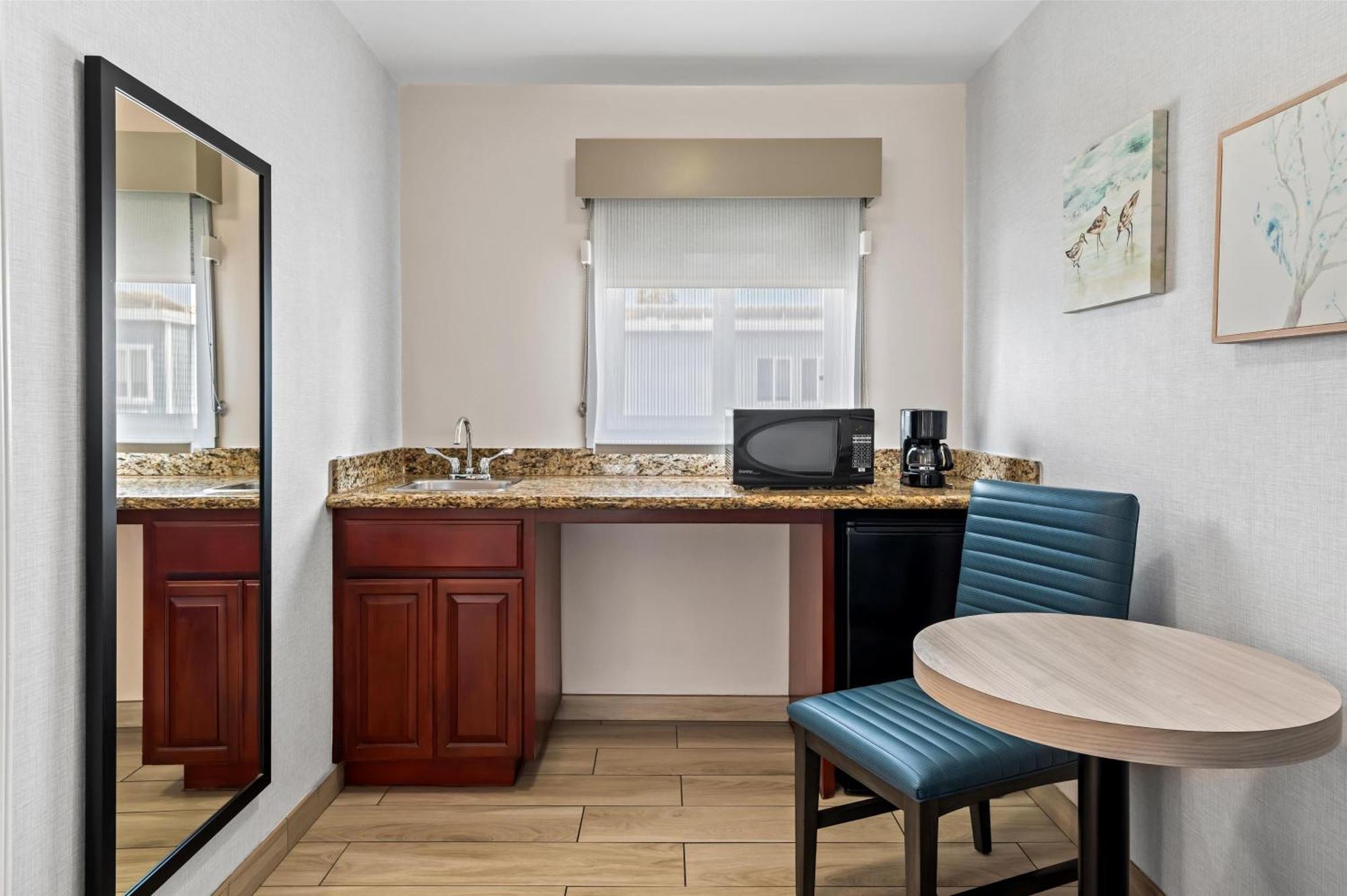 Surestay Hotel By Best Western Санта-Моника Экстерьер фото