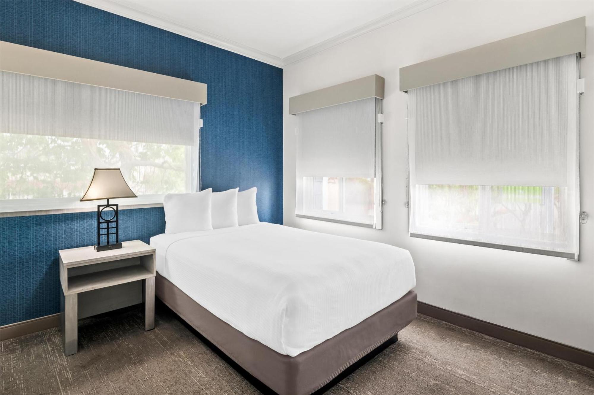 Surestay Hotel By Best Western Санта-Моника Экстерьер фото