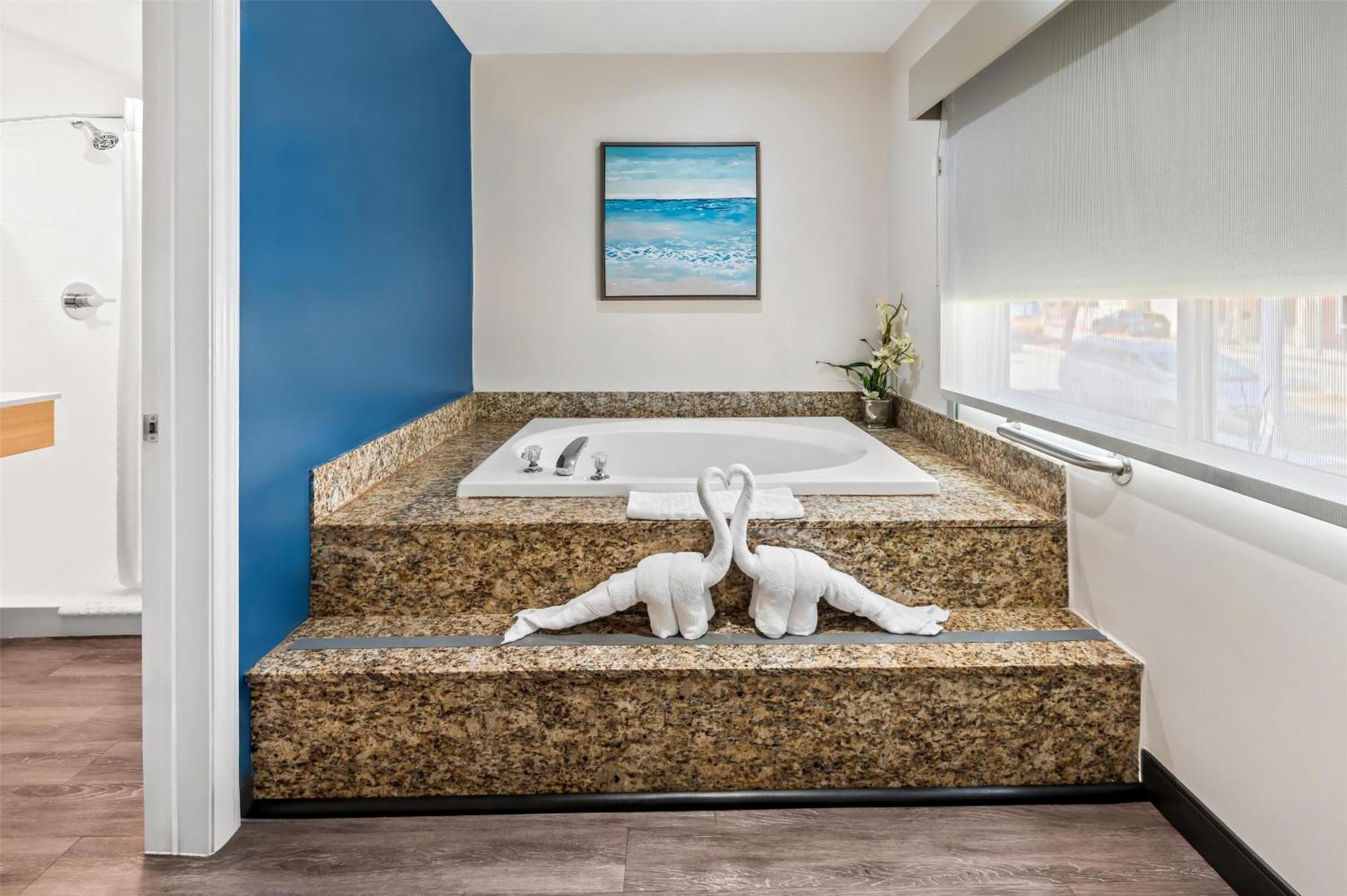 Surestay Hotel By Best Western Санта-Моника Экстерьер фото