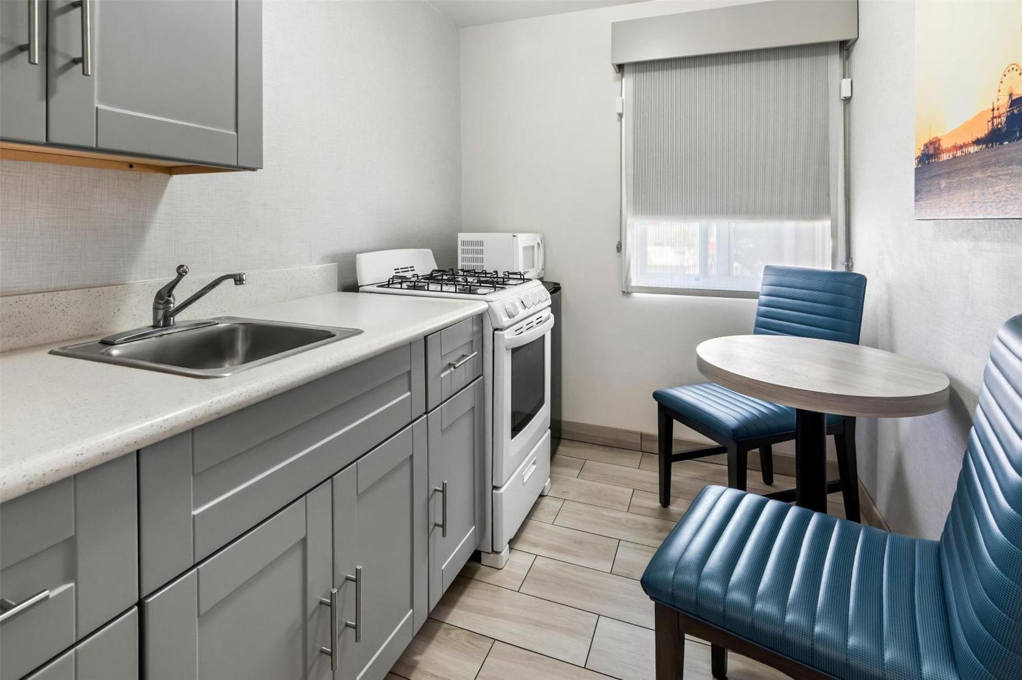Surestay Hotel By Best Western Санта-Моника Экстерьер фото